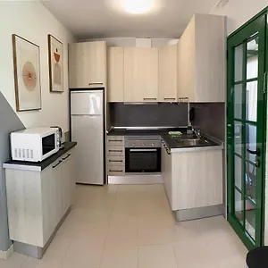 https://apartamento-la-dulce-vida.in-canary-islands.com